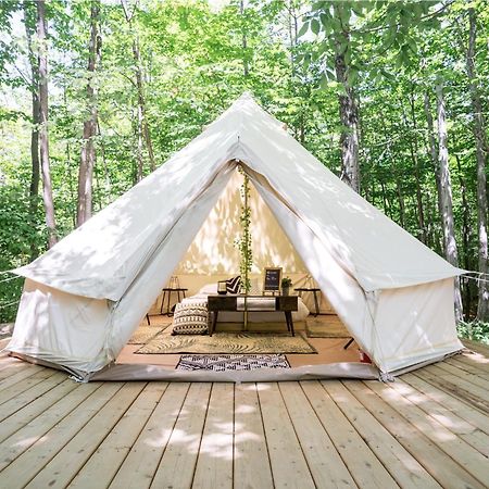 Grotto Getaway Hotell Miller Lake Eksteriør bilde