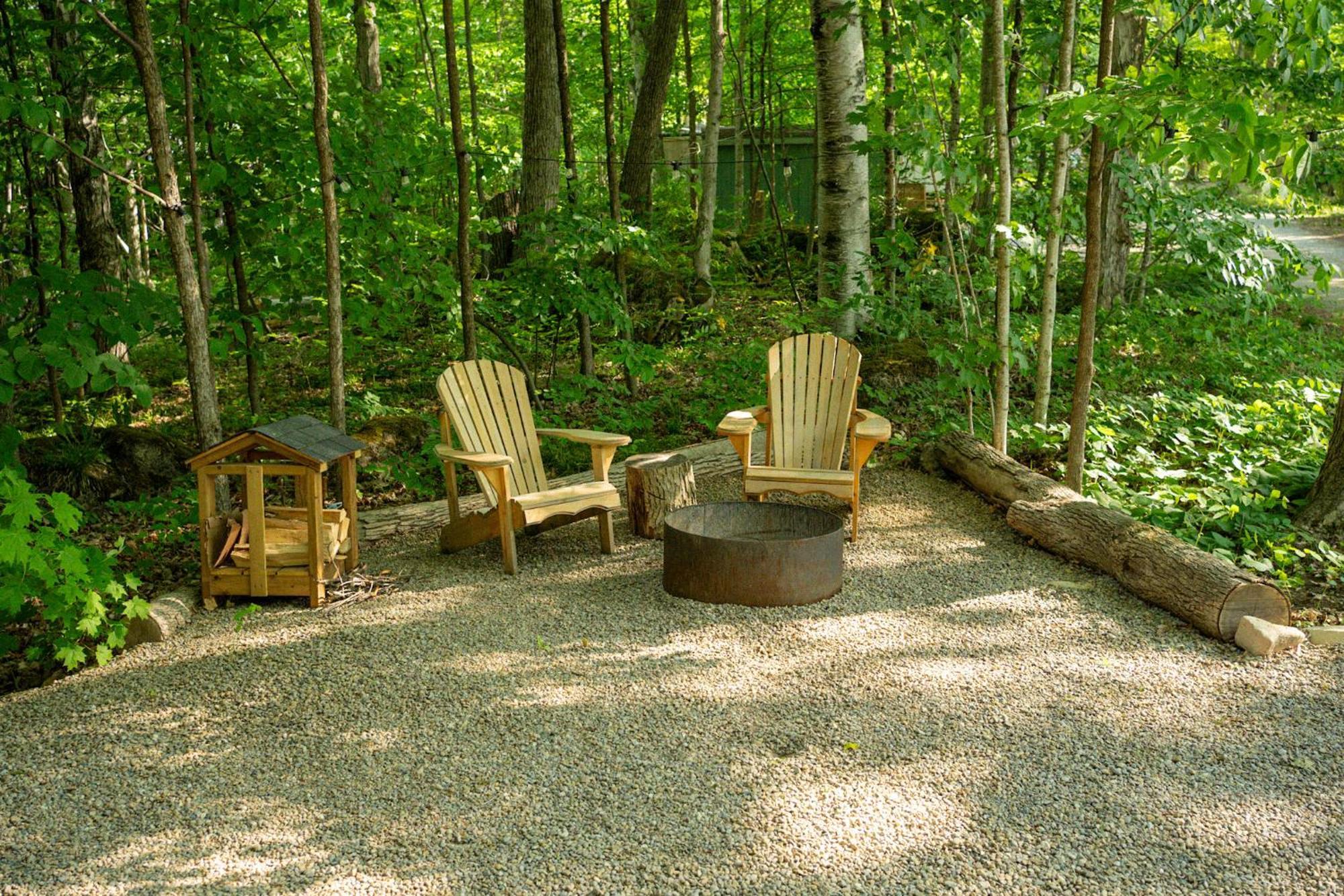 Grotto Getaway Hotell Miller Lake Eksteriør bilde