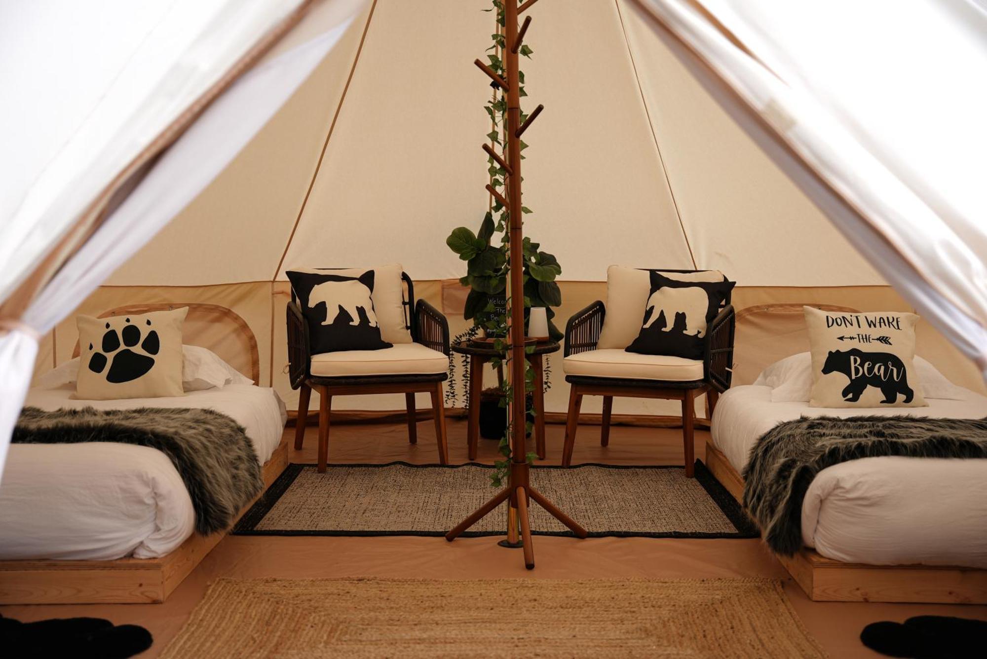 Grotto Getaway Hotell Miller Lake Eksteriør bilde