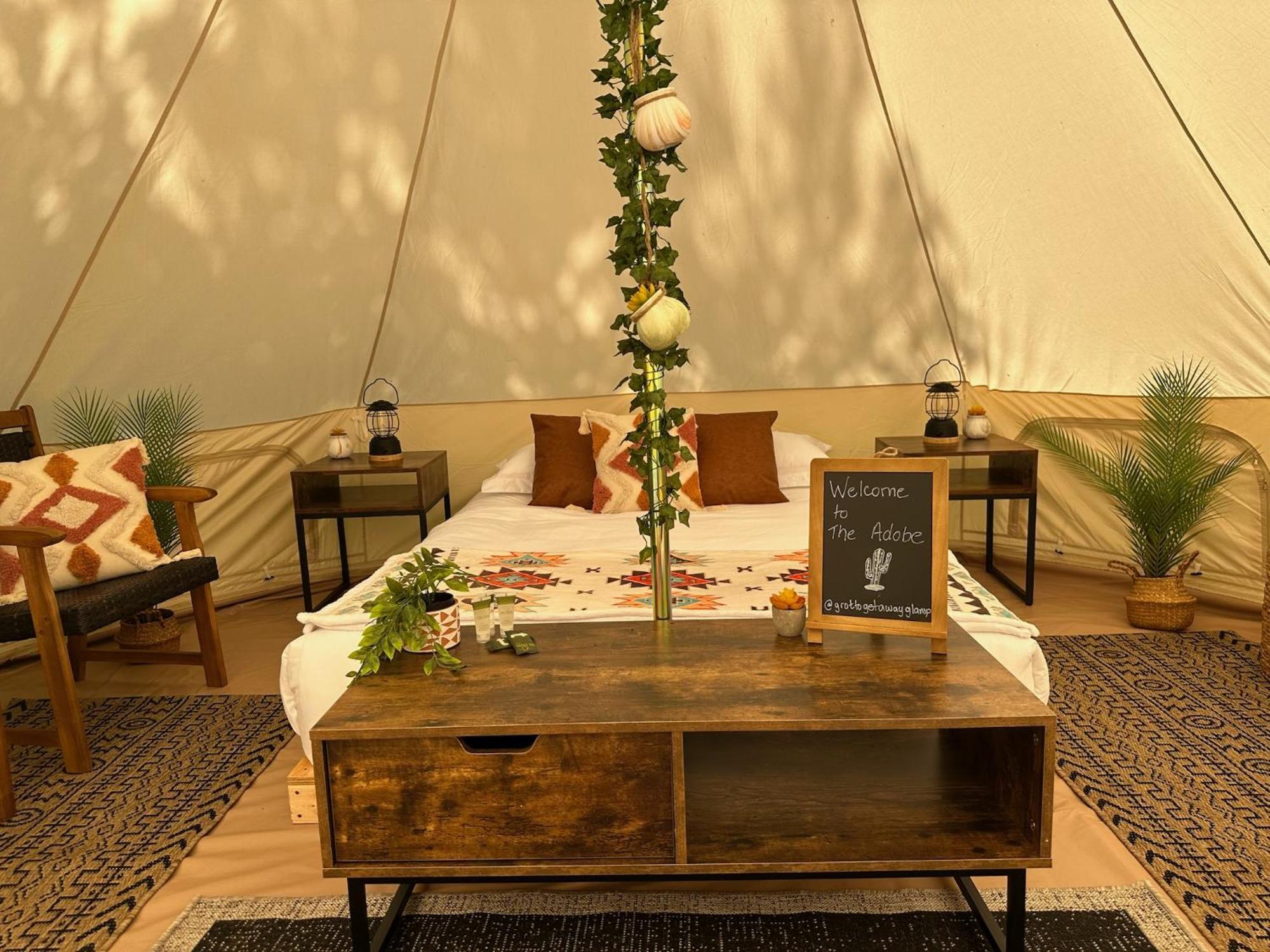 Grotto Getaway Hotell Miller Lake Eksteriør bilde